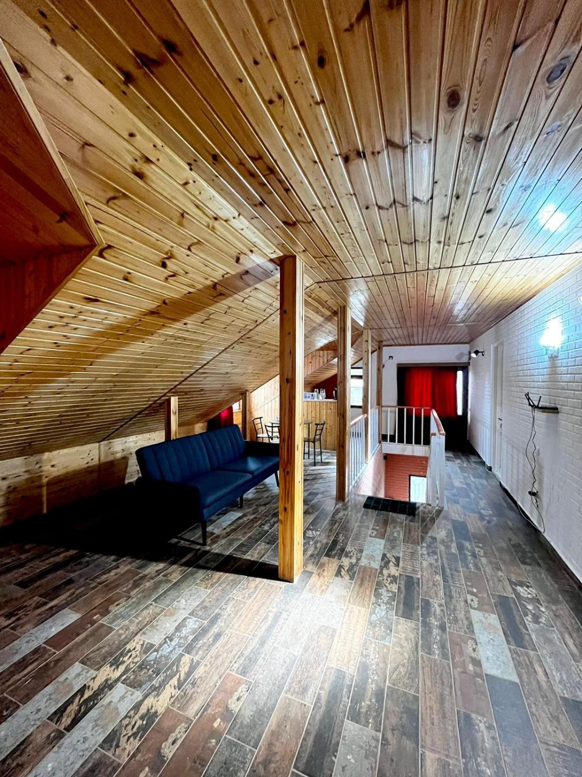 קוטאיסי Nino & Irodi'S Guest House מראה חיצוני תמונה